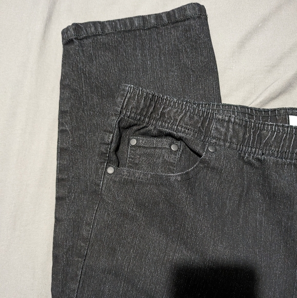 NWT Traditions dark jeans size 12P - Picture 2 of 5